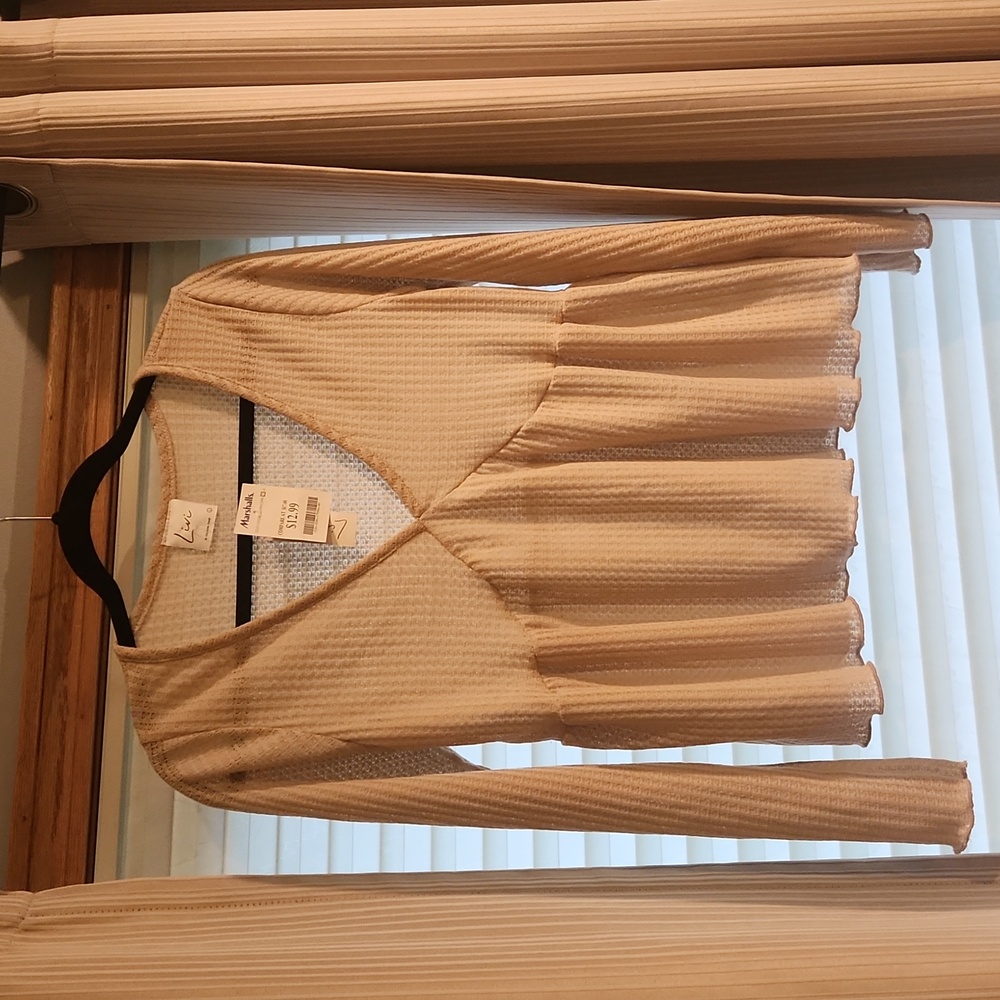 Peplum cotton Livi top, size large,  new with tags,  tan color